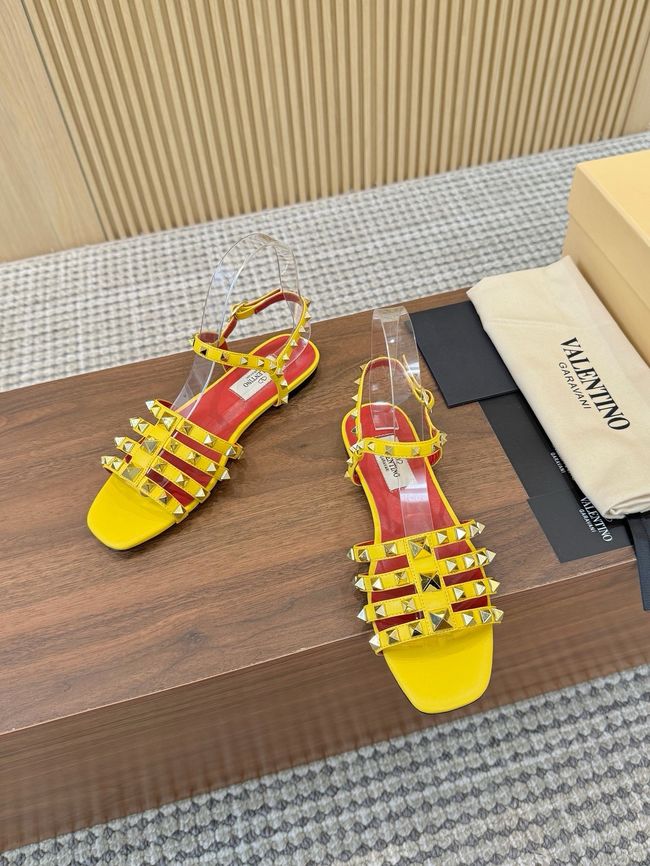 Valentino ROKSTUD lambskin sandal 65076-4