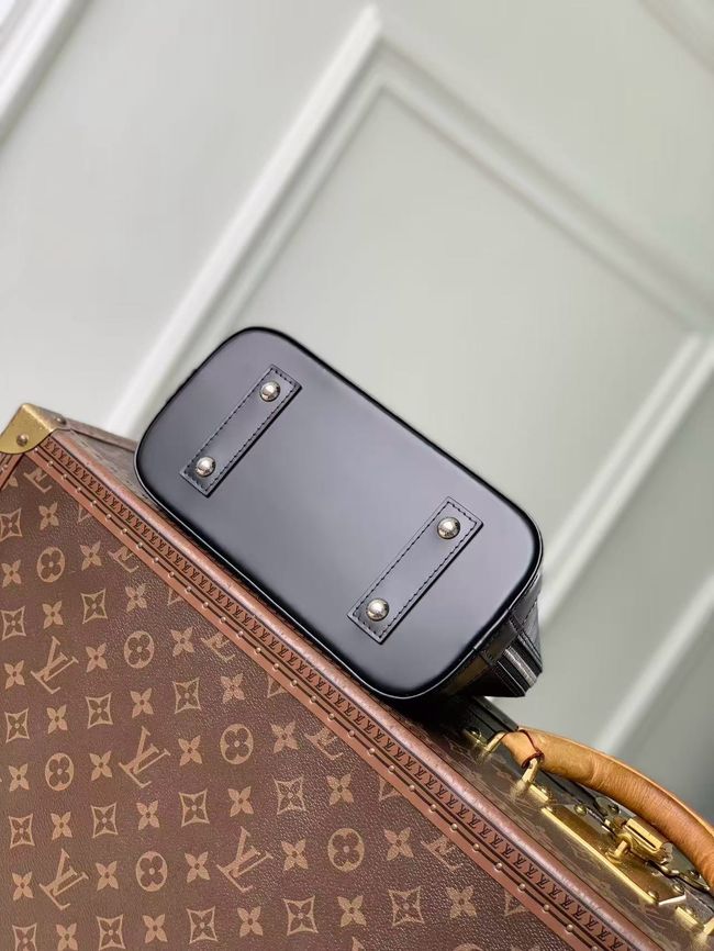 Louis Vuitton Alma BB M29125 black Louis Vuitton Alma BB M29125 black