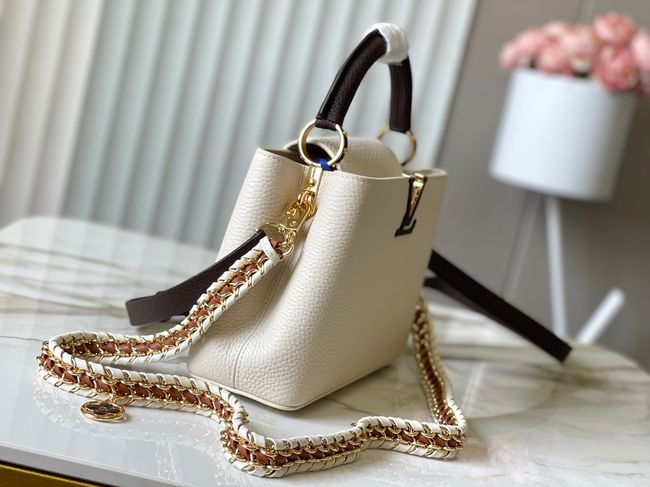 Louis Vuitton Capucines BB M48899 Ivory Louis Vuitton Capucines BB M48899 Ivory