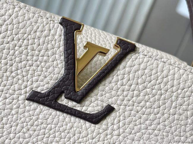 Louis Vuitton Capucines BB M48899 Ivory Louis Vuitton Capucines BB M48899 Ivory