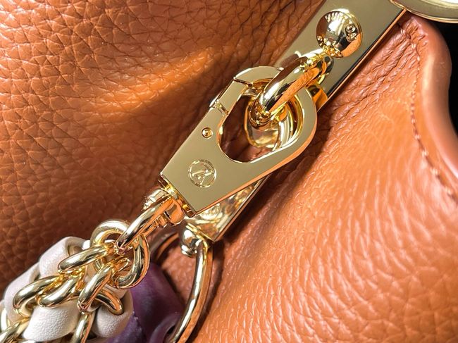 Louis Vuitton Capucines MM M29498 camel Louis Vuitton Capucines MM M29498 camel