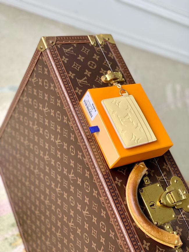 Louis Vuitton Charms Card Holder M28994 Banana