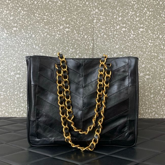 VALENTINO LASEINE Handbag WB0T14 black