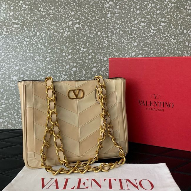 VALENTINO LASEINE Small Handbag WB0T13 golden beige VALENTINO LASEINE Small Handbag WB0T13 golden beige