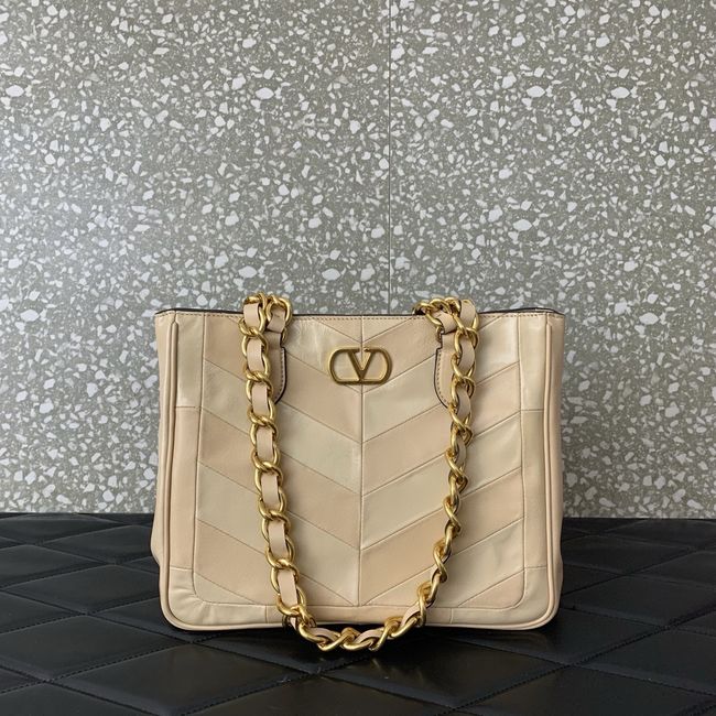 VALENTINO LASEINE Small Handbag WB0T13 golden beige VALENTINO LASEINE Small Handbag WB0T13 golden beige