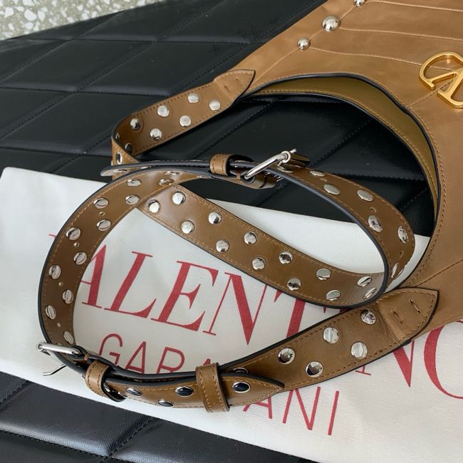 VALENTINO VLOGO calfskin Shoulder Bag 0073 brown