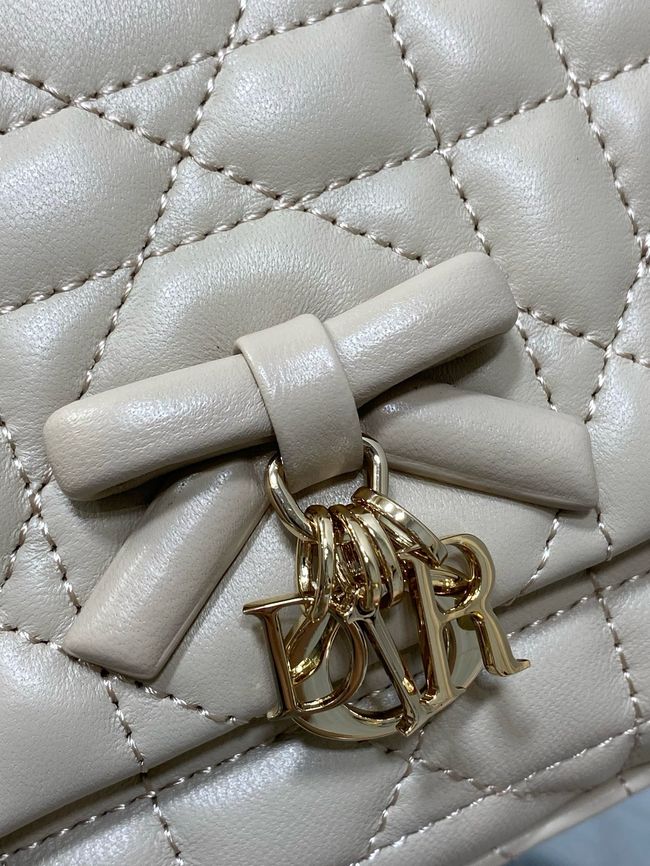 My Dior Mini Bag Cannage patent leather S0985PU Apricot&Golden chain My Dior Mini Bag Cannage patent leather S0985PU Apricot&Golden chain