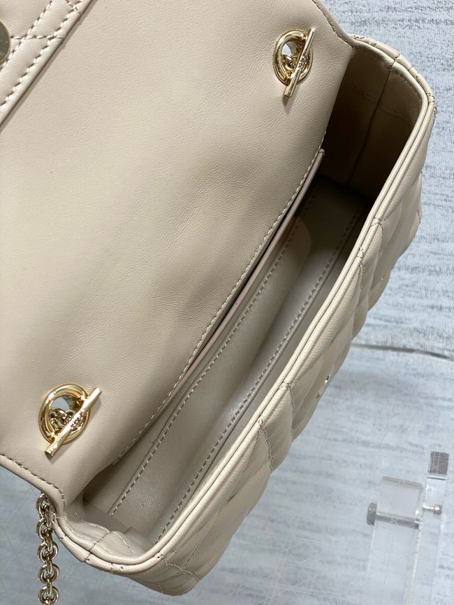 My Dior Mini Bag Cannage patent leather S0985PU Apricot&Golden chain My Dior Mini Bag Cannage patent leather S0985PU Apricot&Golden chain
