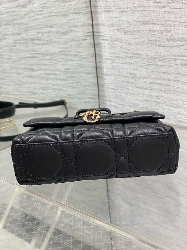 My Dior Mini Bag Cannage patent leather S0985PU black&Golden chain My Dior Mini Bag Cannage patent leather S0985PU black&Golden chain