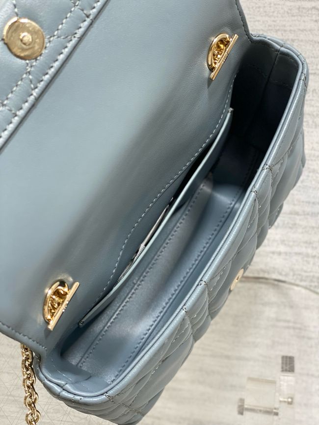My Dior Mini Bag Cannage patent leather S0985PU blue&Golden chain My Dior Mini Bag Cannage patent leather S0985PU blue&Golden chain