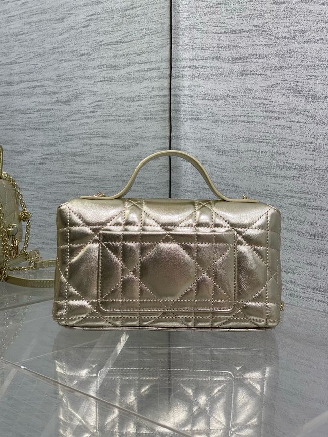 My Dior Mini Bag Cannage patent leather S0985PU gold&Golden chain My Dior Mini Bag Cannage patent leather S0985PU gold&Golden chain