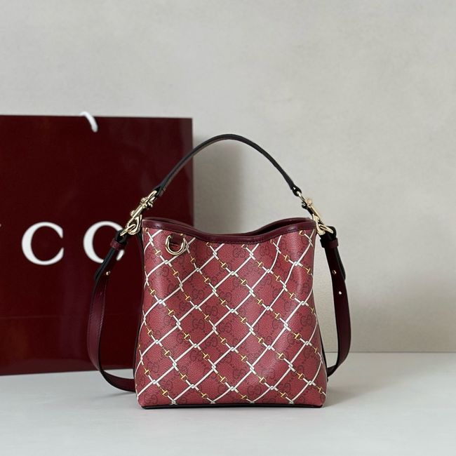 Gucci GG Emblem small bucket bag fabric 815118 red