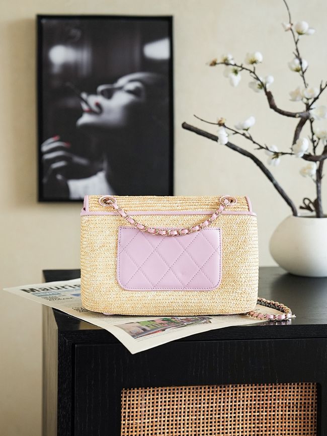 CHANEL Small Flapbag Braided Straw AS6017 light purple CHANEL Small Flapbag Braided Straw AS6017 light purple