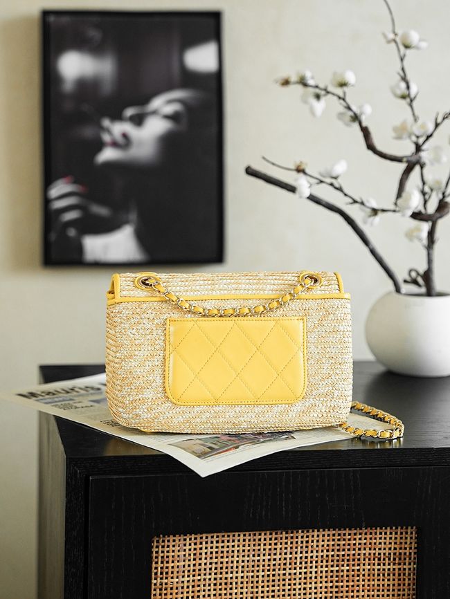CHANEL Small Flapbag Braided Straw AS6017 yellow CHANEL Small Flapbag Braided Straw AS6017 yellow