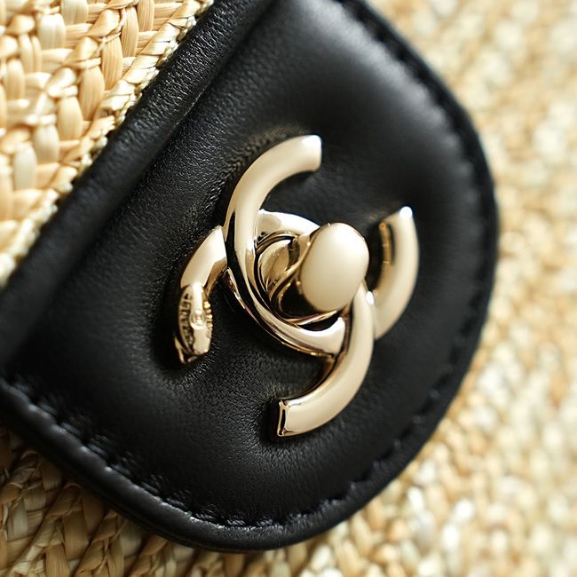 CHANEL medium Flapbag Braided Straw 66992 black CHANEL medium Flapbag Braided Straw 66992 black