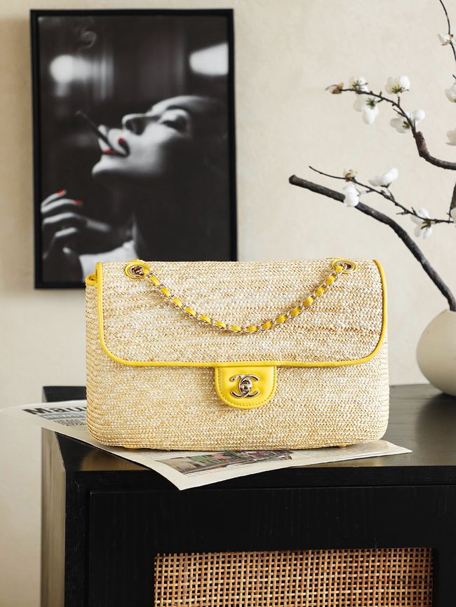 CHANEL medium Flapbag Braided Straw 66992 yellow
