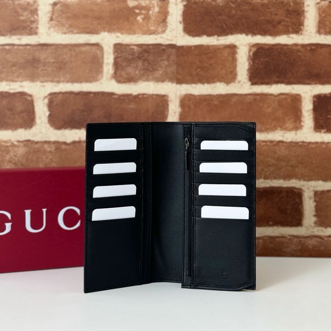 Gucci GG Emblem wallet 818955-1
