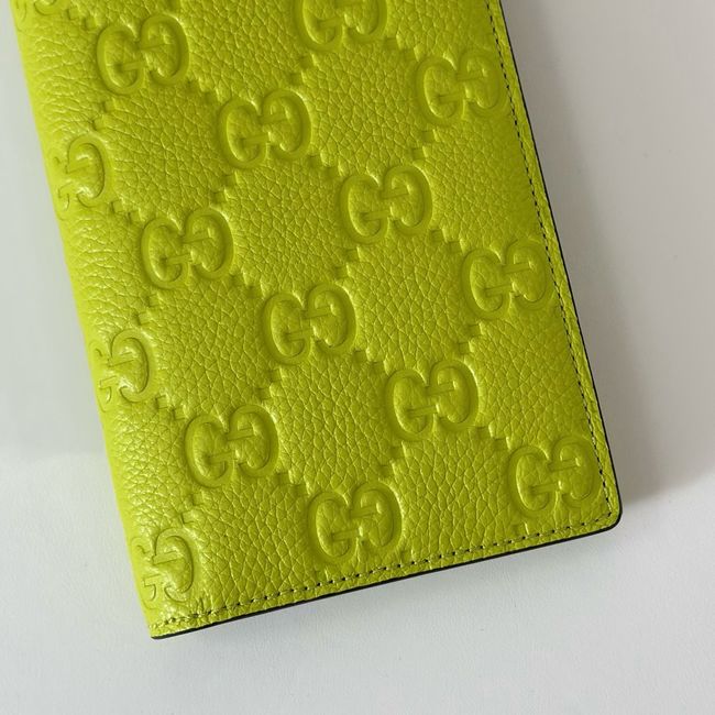 Gucci GG Emblem wallet 818955-4