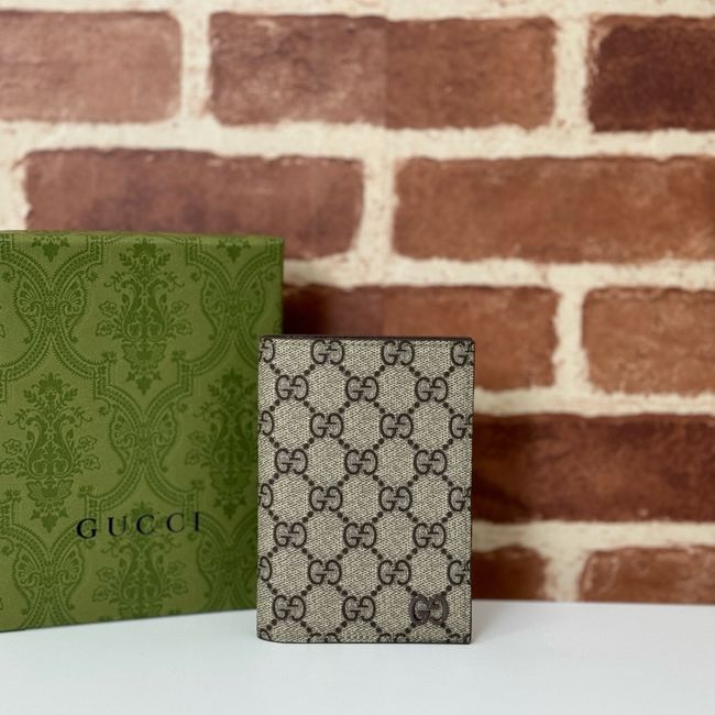 Gucci interior GG passport case 795229-6