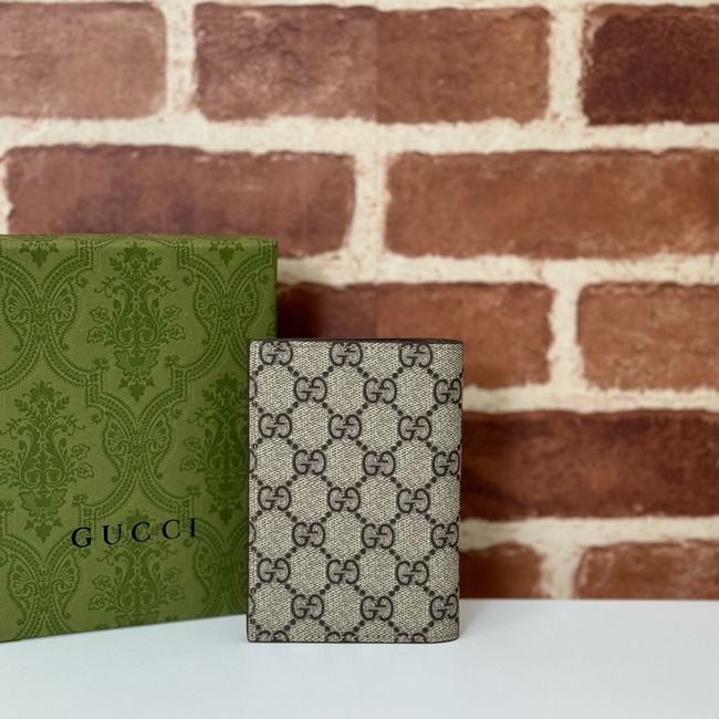 Gucci interior GG passport case 795229-6