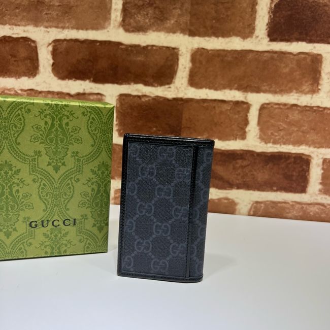 Gucci interior GG passport case 795229-7