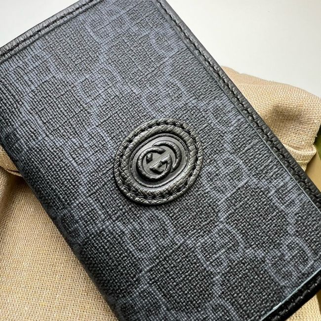 Gucci interior GG passport case 795229-7