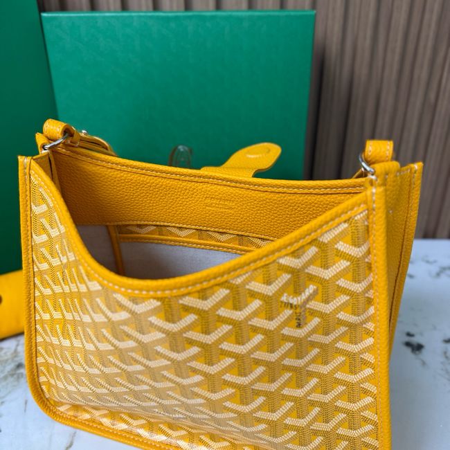 Goyard Musette crossbody bag CG08P yellow