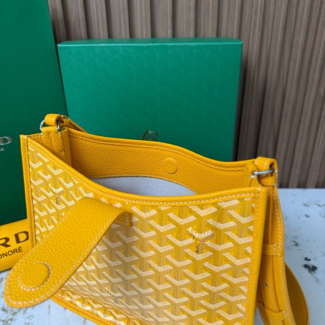 Goyard Musette crossbody bag CG08P yellow