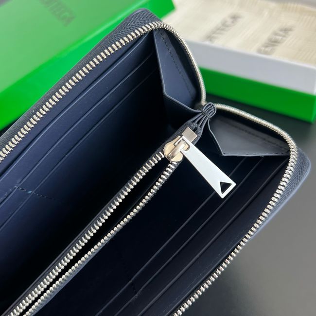Bottega Veneta Woven Mycelium Zip-Around Wallet 02008 DARK BLUE Bottega Veneta Woven Mycelium Zip-Around Wallet 02008 DARK BLUE