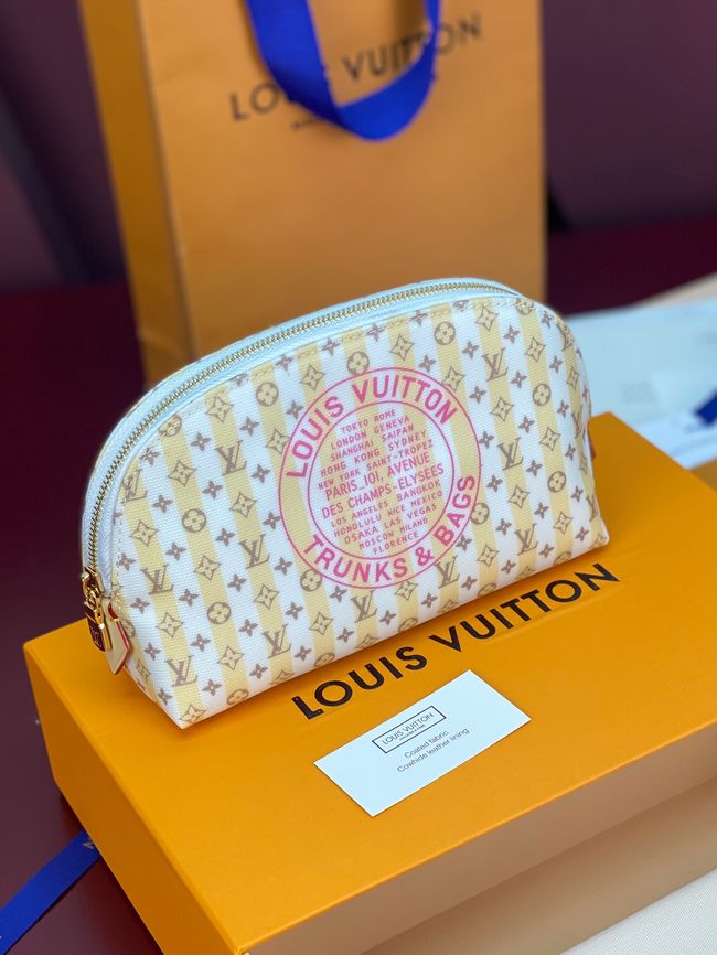Louis Vuitton Pochette Cosmetique PM M28679 Banana Louis Vuitton Pochette Cosmetique PM M28679 Banana