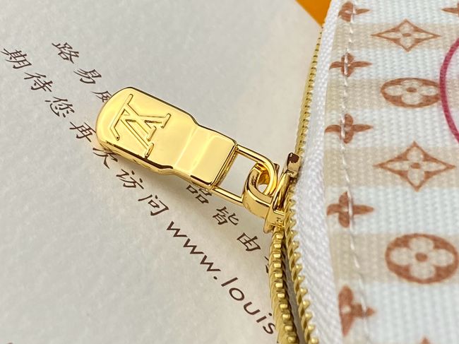 Louis Vuitton Pochette Cosmetique PM M28679 Khaki Louis Vuitton Pochette Cosmetique PM M28679 Khaki