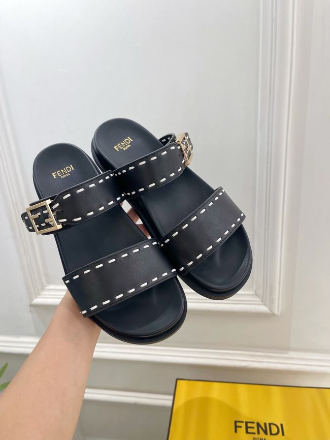 Fendi Womens slide sandal 65093-1