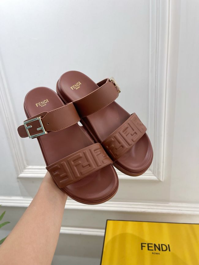 Fendi Womens slide sandal 65094-1