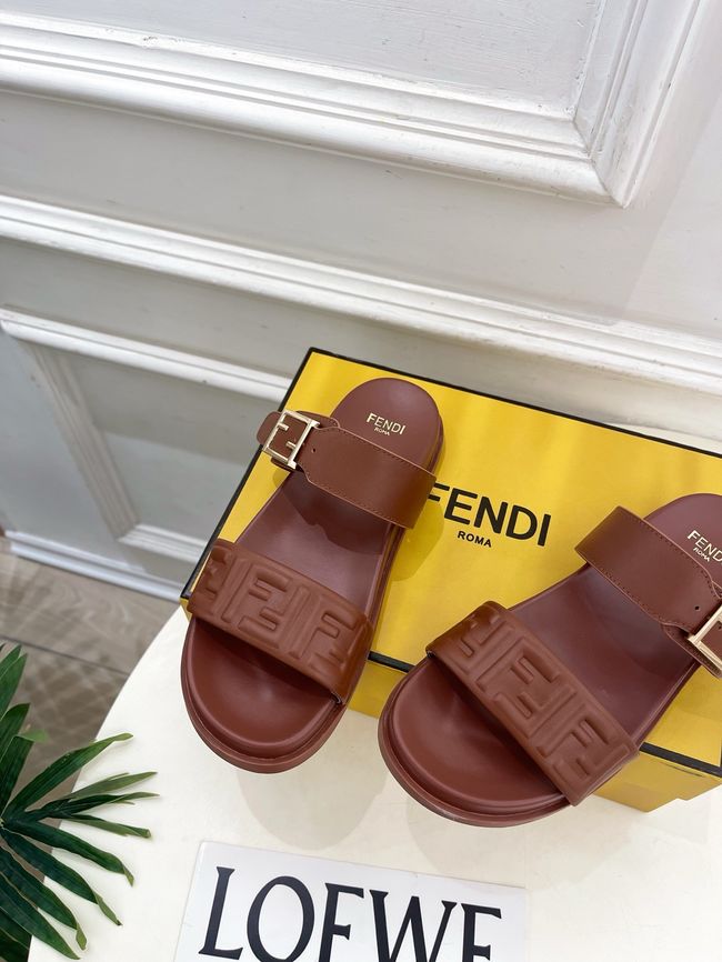 Fendi Womens slide sandal 65094-1