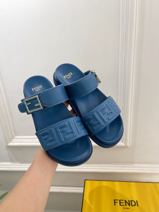 Fendi Womens slide sandal 65094-2