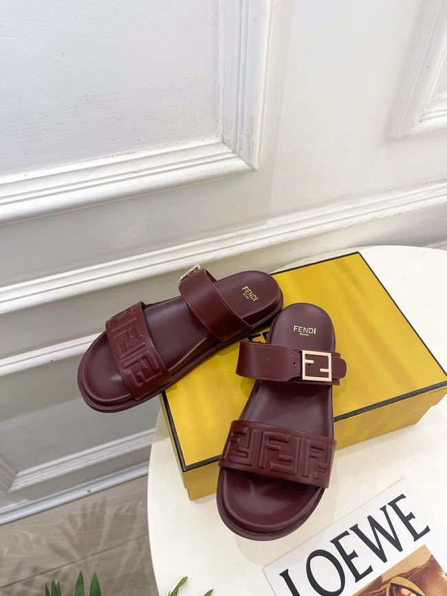 Fendi Womens slide sandal 65094-3