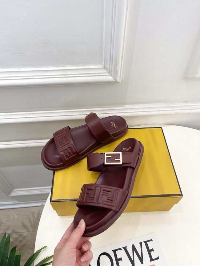 Fendi Womens slide sandal 65094-3