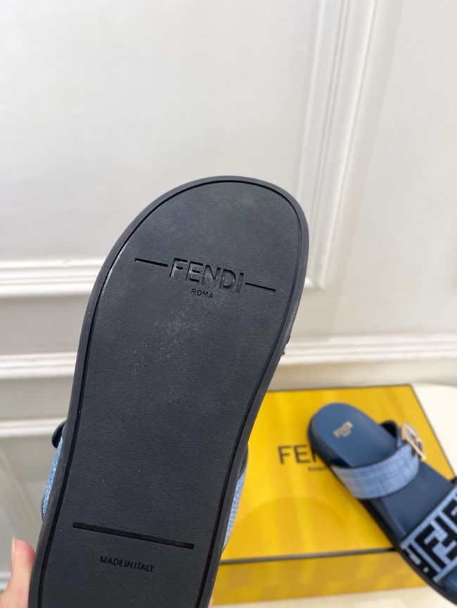 Fendi Womens slide sandal 65094-8