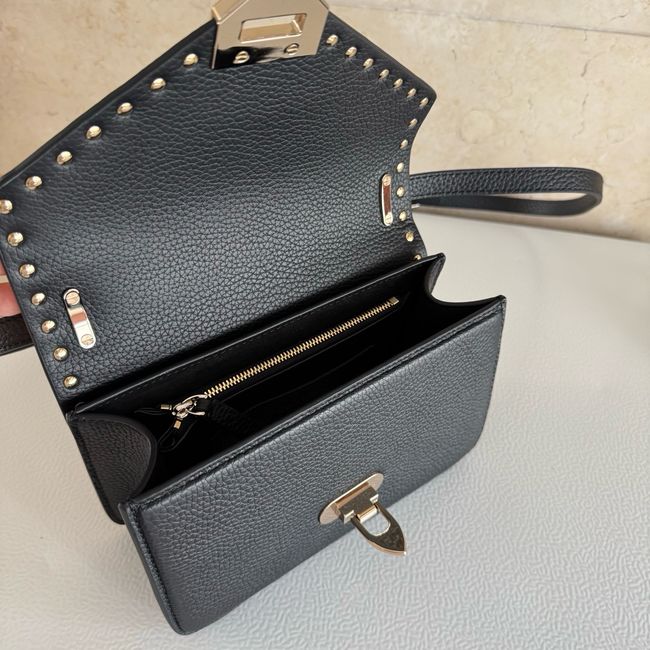 VALENTINO ROCKSTUD Small grained calfskin Shoulder Bag B0T76 black