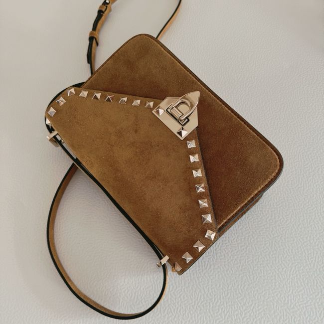 VALENTINO ROCKSTUD Small suede Shoulder Bag B0T76 brown VALENTINO ROCKSTUD Small suede Shoulder Bag B0T76 brown