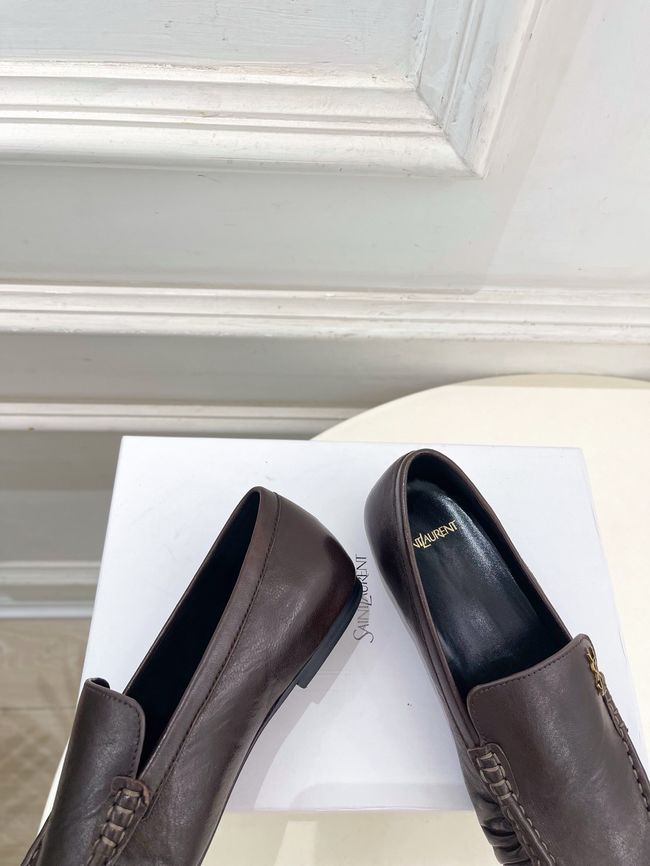 Yves saint Laurent LE LOAFER supple in shiny leather 818908-2
