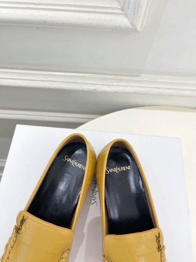 Yves saint Laurent LE LOAFER supple in shiny leather 818908-4