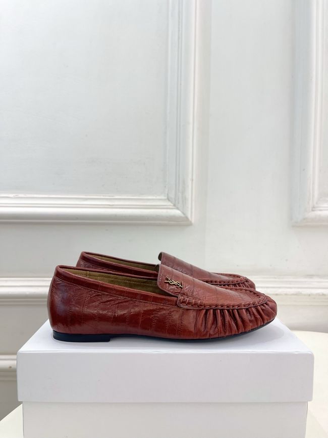 Yves saint Laurent LE LOAFER supple in shiny leather 818908-5