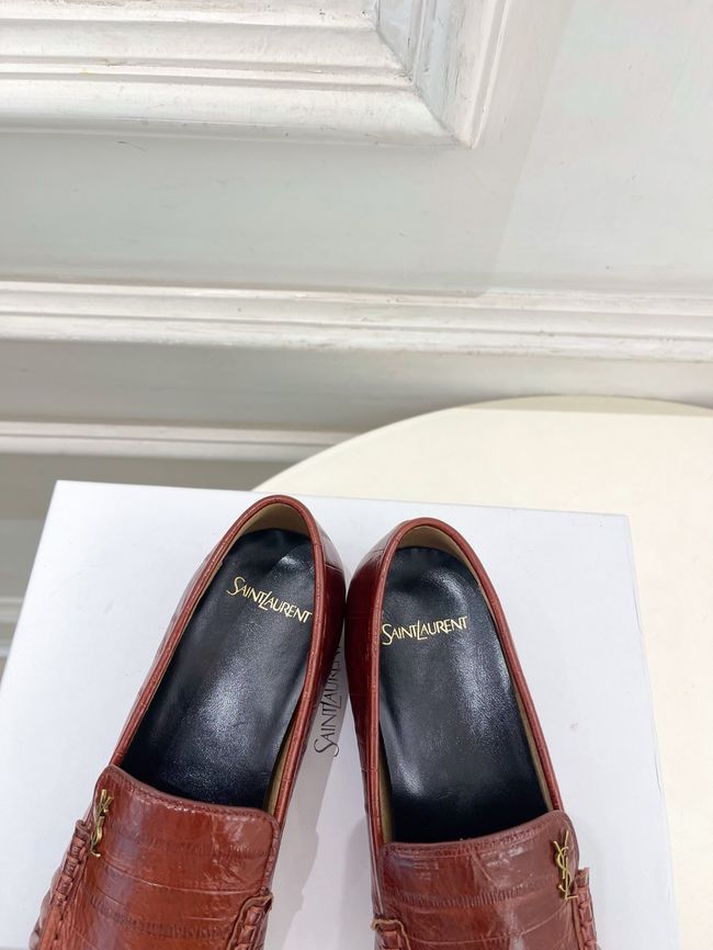 Yves saint Laurent LE LOAFER supple in shiny leather 818908-5