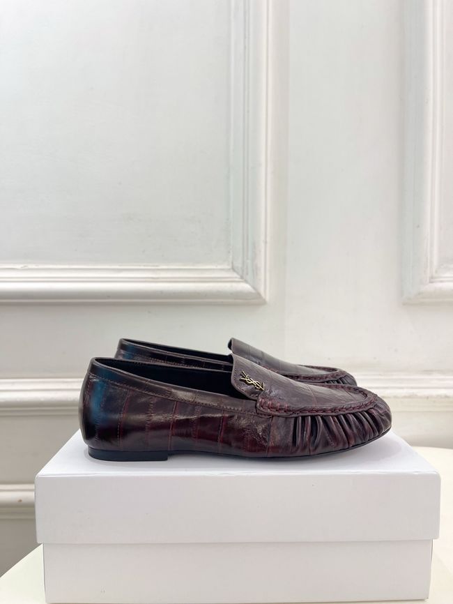 Yves saint Laurent LE LOAFER supple in shiny leather 818908-7