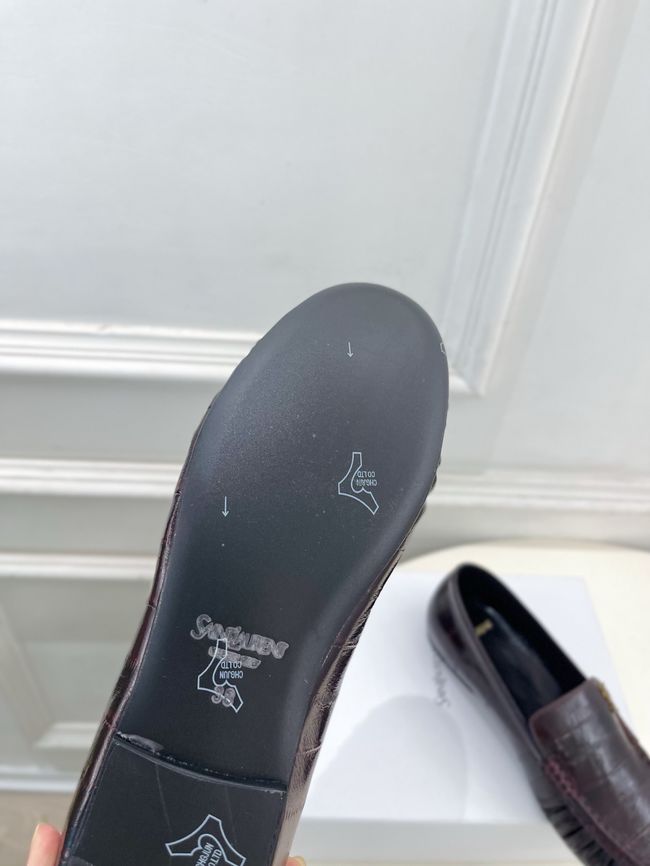 Yves saint Laurent LE LOAFER supple in shiny leather 818908-7