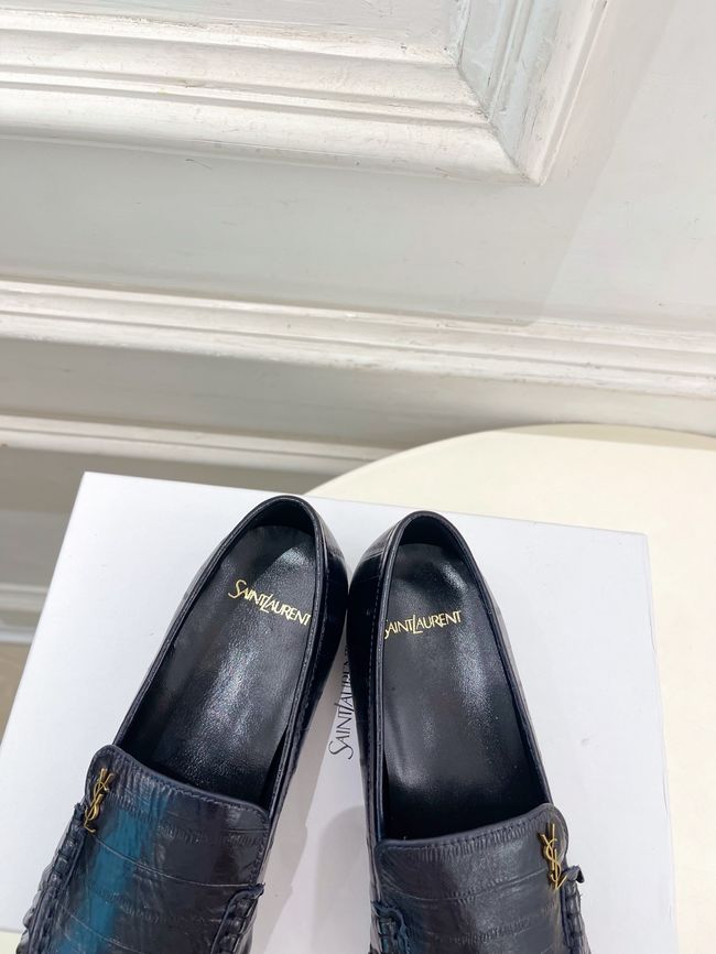 Yves saint Laurent LE LOAFER supple in shiny leather 818908-8