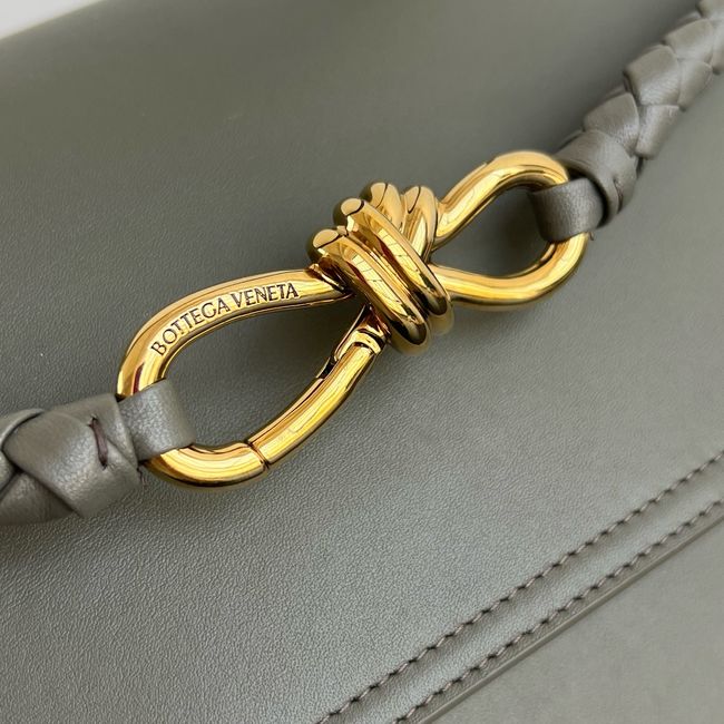 Bottega Large Andiamo 12272 gray