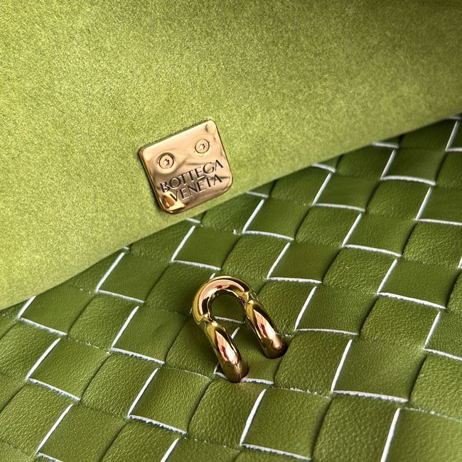 Bottega Veneta Andiamo Pepites Leather Large Bag 12272 green
