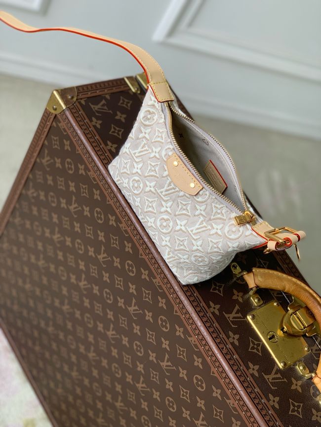 Louis Vuitton Pochette Hills M29879 Peuplier Louis Vuitton Pochette Hills M29879 Peuplier